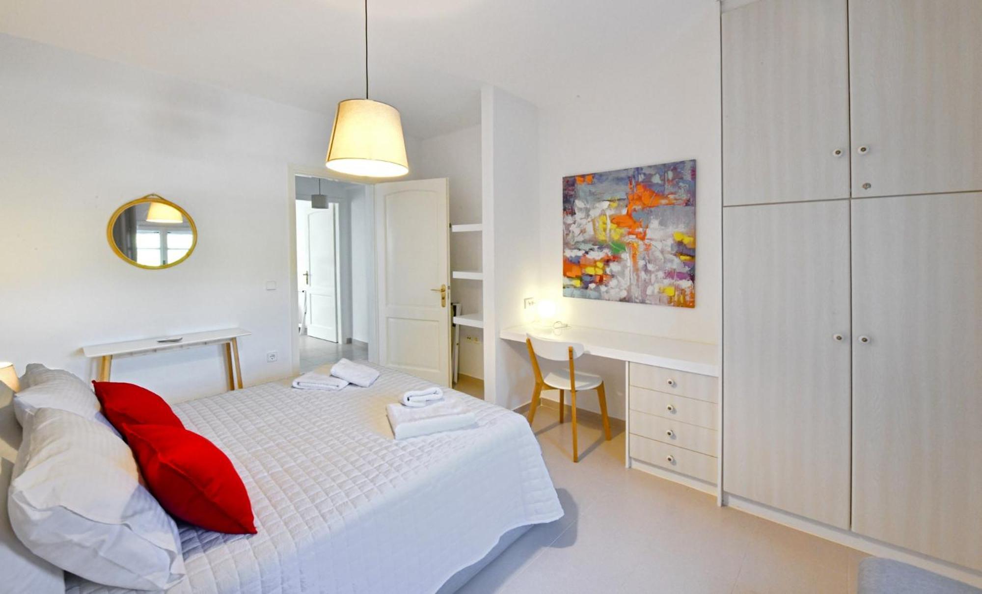 Amazing 2 Bedroom Apartment Overlooking The Marina Of Vourkárion Dış mekan fotoğraf