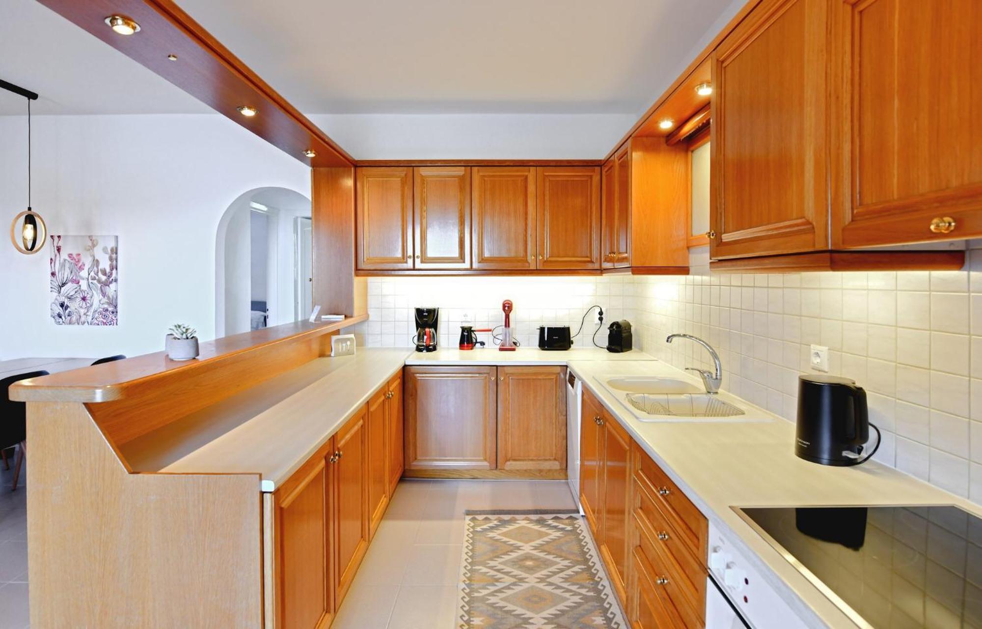 Amazing 2 Bedroom Apartment Overlooking The Marina Of Vourkárion Dış mekan fotoğraf